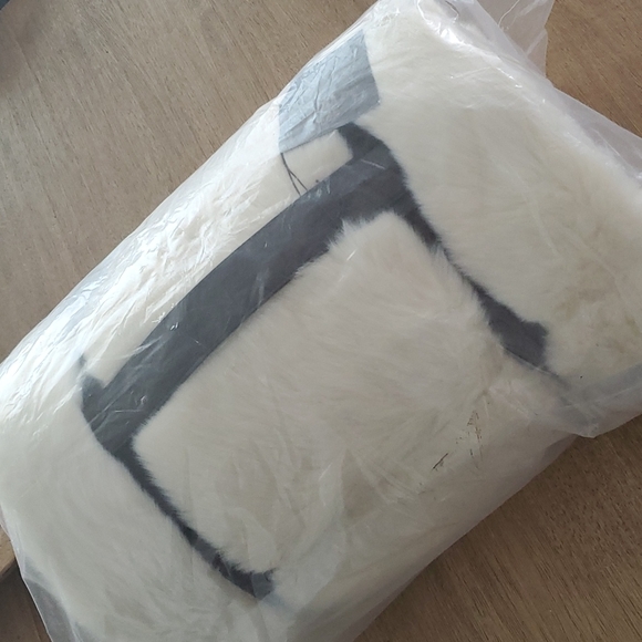 Restoration Hardware Bedding New Restoration Hardware Luxe Faux Fur